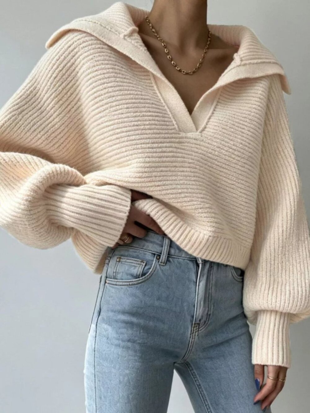 Oversized Collar Ribbed Cropped Sweater - Picture 3 of 5
